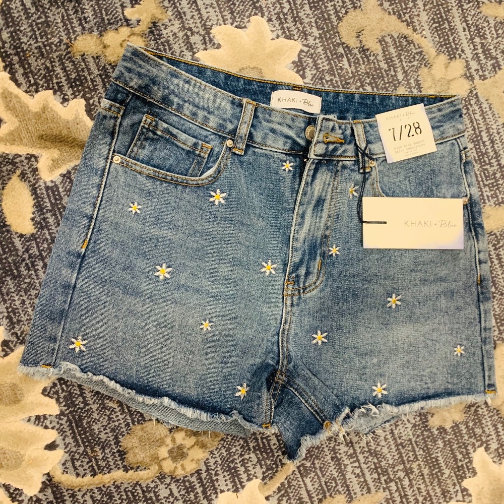 NWT Khaki & Blue High Waisted Daisy Denim Shorts